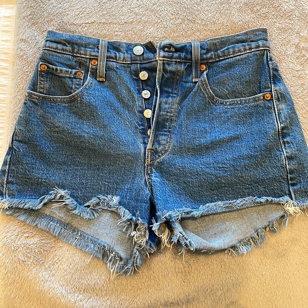 Levi’s 501 shorts